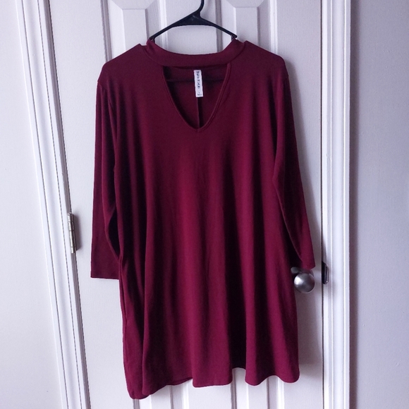 Zenana Outfitters Tops - Zenana Premium - Maroon Tunic Long Blouse